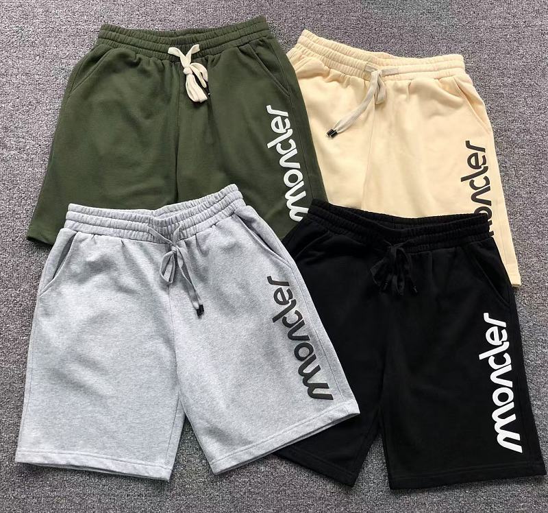 MONCLER SHORTS 413230921（im 170cm 60kg i wear size M in the phot）
