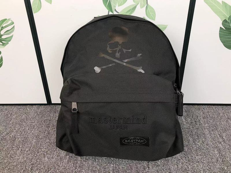 MASTERMIND EASTPAK BAG 272238 (长28CM*宽14CM*高42CM)