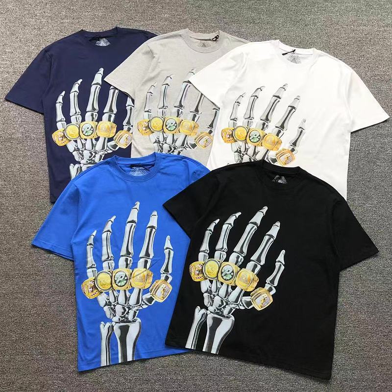 PALACE T-SHIRT 3207061902（im 170cm 60kg i wear size L in the phot）