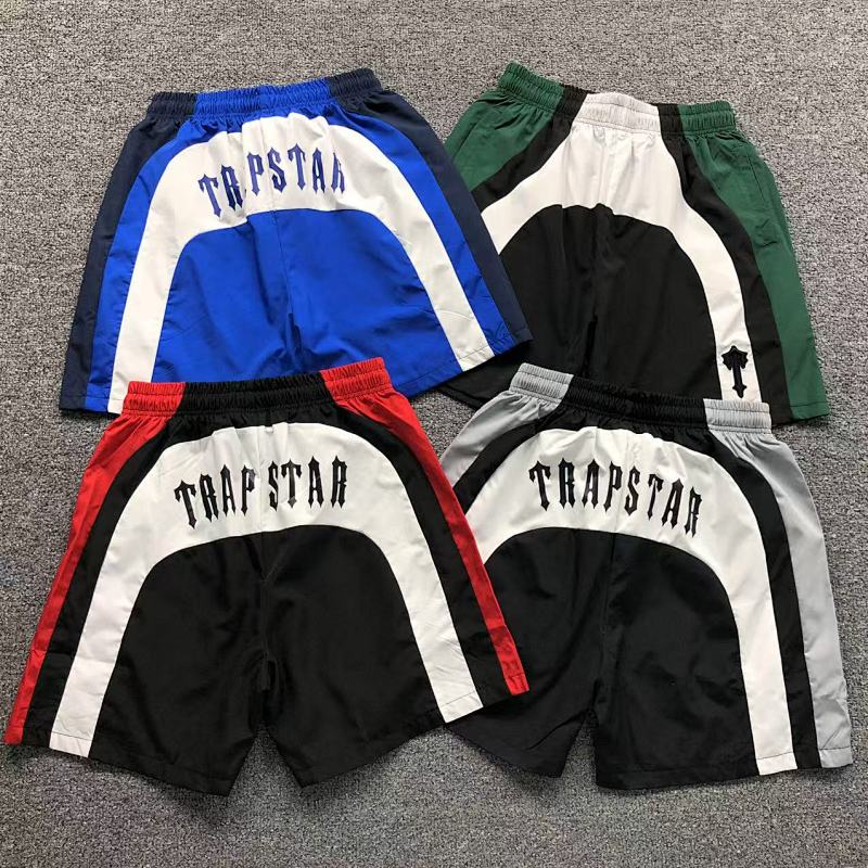 TRAPSTAR SHORTS 1109040740（im 170cm 60kg i wear size S in the phot）