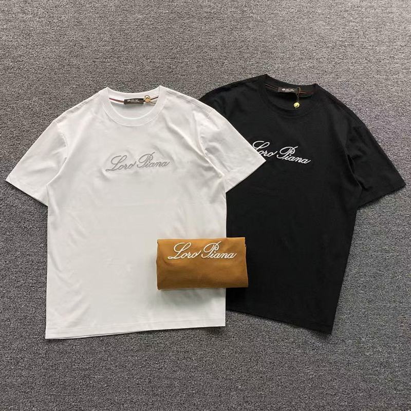 LORO PIANA T-SHIRT 310263601（im 170cm 60kg i wear size XL in the phot）