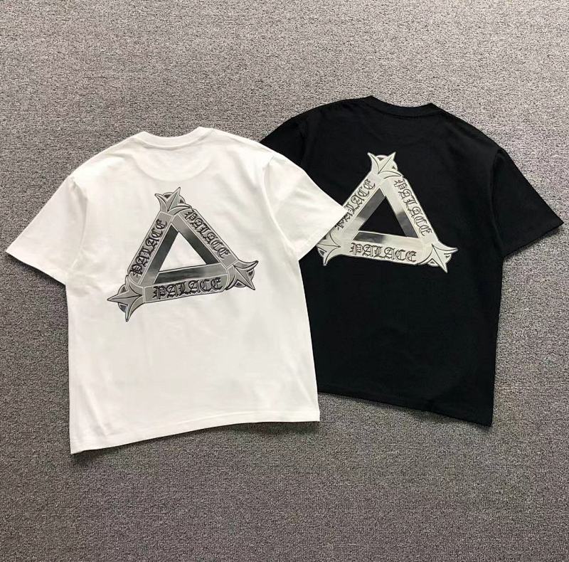 PALACE T-SHIRT 521932164（im 170cm 60kg i wear size M in the phot）