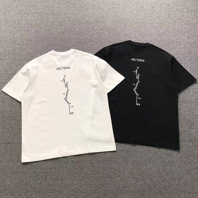 ARC'TERYX T-SHIRT 2205262205（im 170cm 60kg i wear size L in the phot）