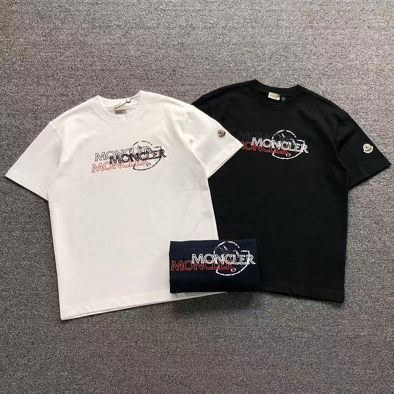 MONCLER T-SHIRT 5261013147（im 170cm 60kg i wear size M in the phot）