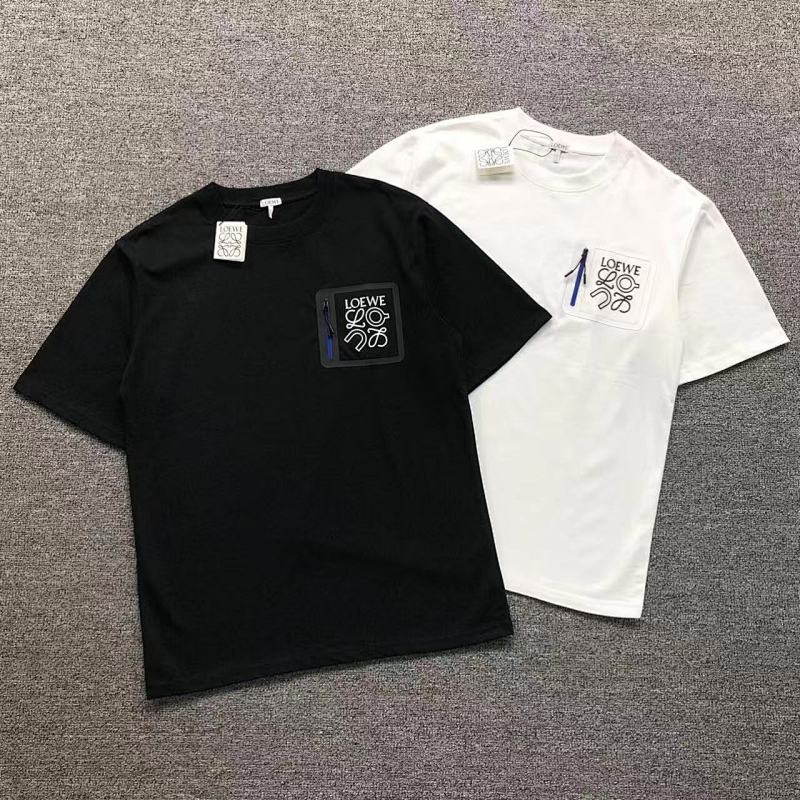 LOEWE T-SHIRT 3204090103（im 170cm 60kg i wear size M in the phot）