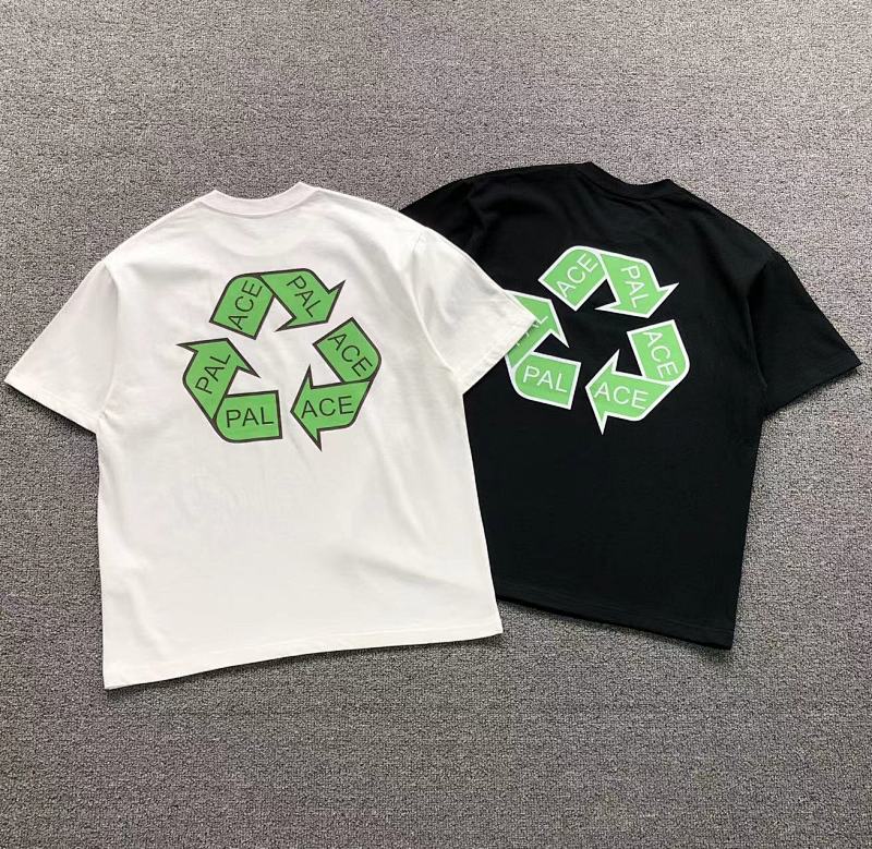 PALACE T-SHIRT 3104191921（im 170cm 60kg i wear size M in the phot）