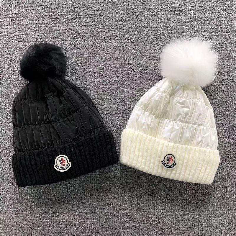 MONCLER HAT 218190676