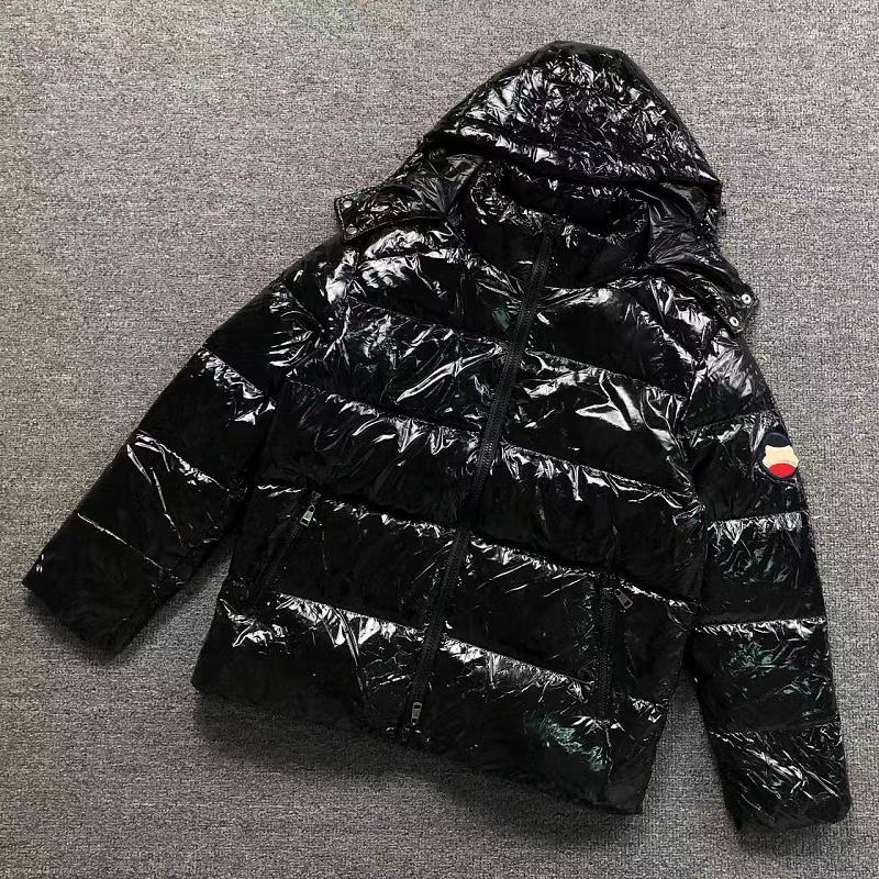 MONCLER DOWN JACKETS 3201270820（im 170cm 60kg i wear size L in the phot）