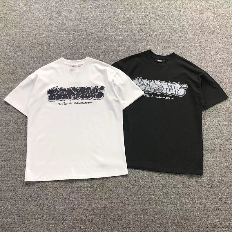 TRAPSTAR T-SHIRT 212303117（im 170cm 57kg i wear size L in the phot）