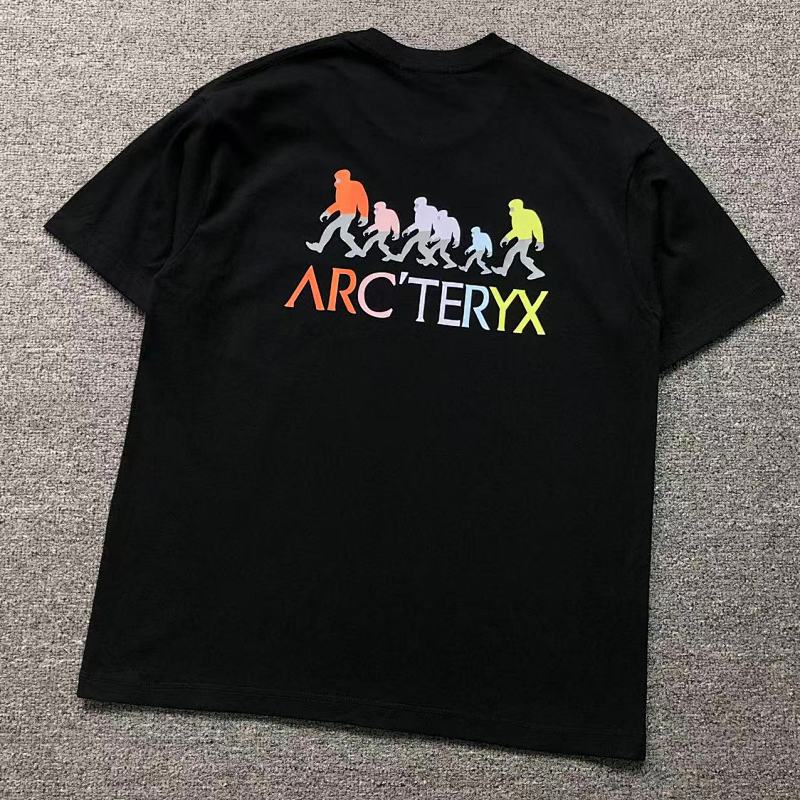 ARC'TERYX T-SHIRT 3203204715（im 170cm 60kg i wear size 2XL in the phot）