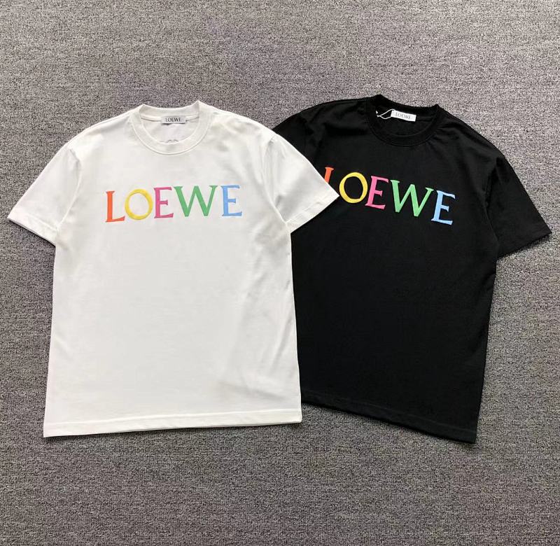 LOEWE T-SHIRT 3104103332（im 170cm 60kg i wear size M in the phot）