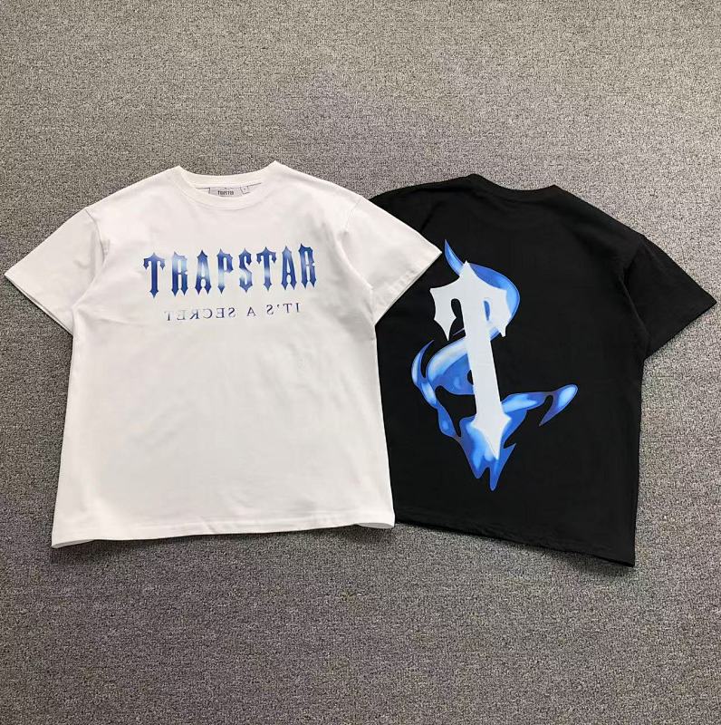 TRAPSTAR T-SHIRT 411184263（im 170cm 57kg i wear size S in the phot）