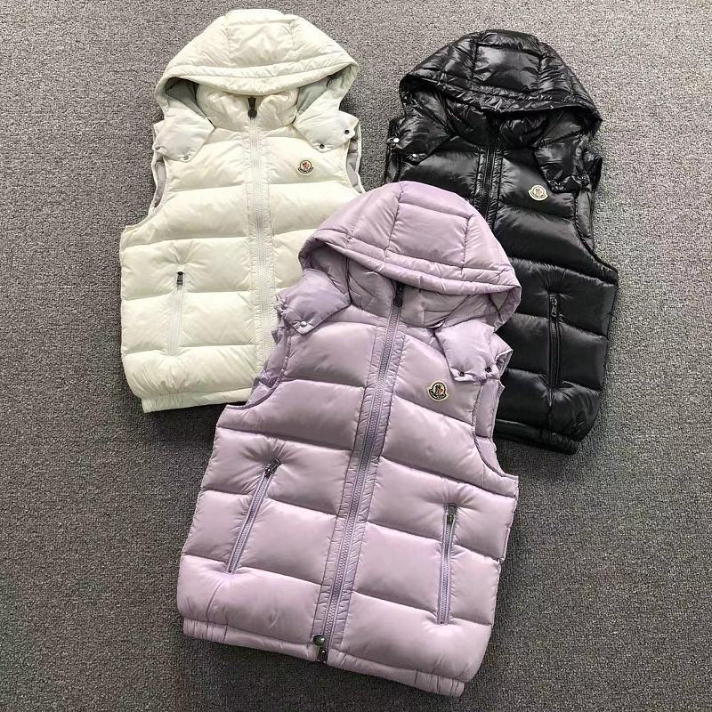 MONCLER DOWN JACKETS VEST 310152816（im 170cm 60kg i wear size 1 in the phot）