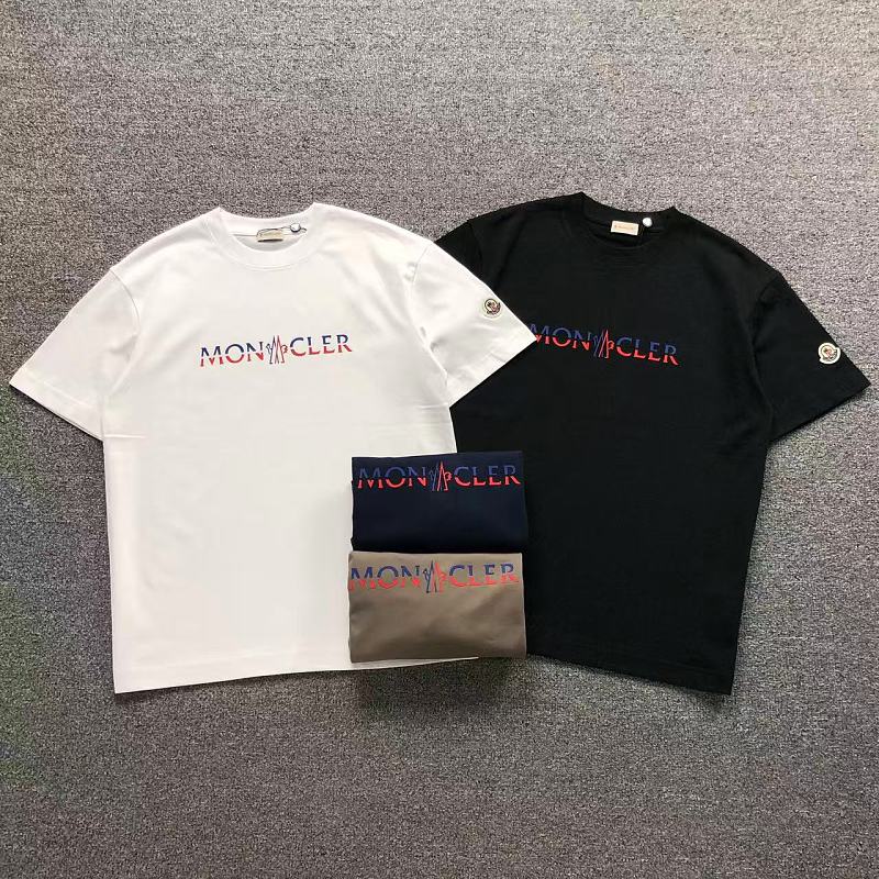 MONCLER T-SHIRT 5261015147（im 170cm 60kg i wear size M in the phot）