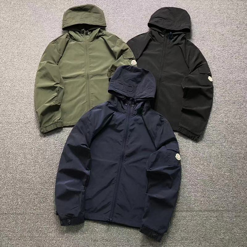 MONCLER JACKET 3209020821（im 170cm 60kg i wear size 2 in the phot）