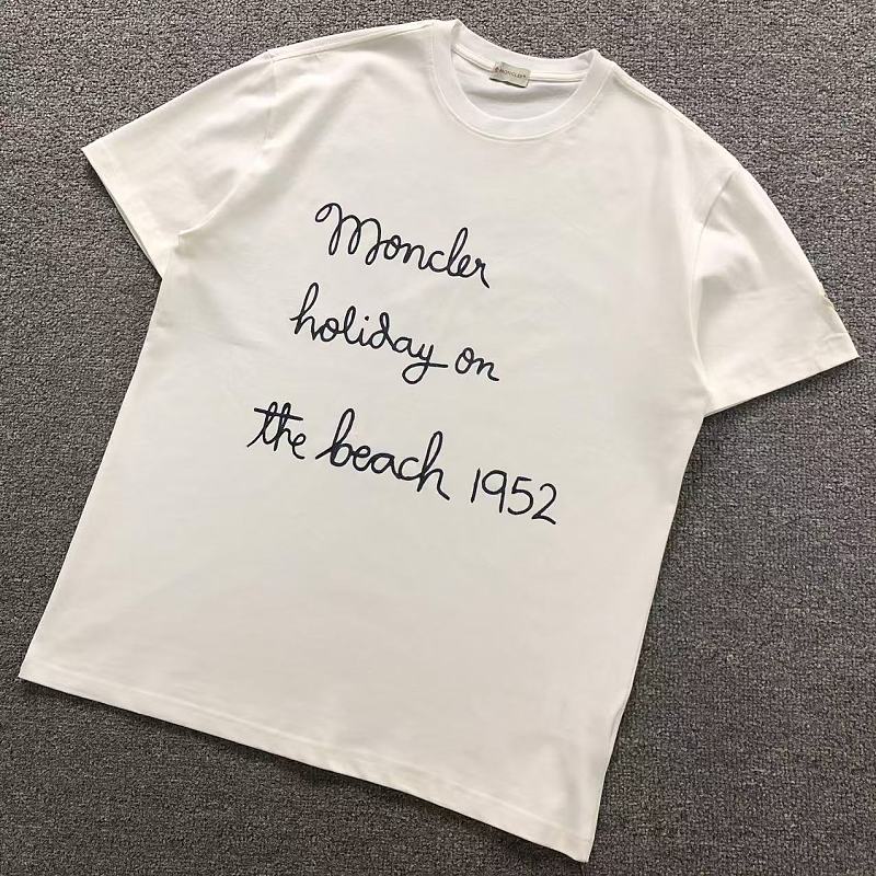 MONCLER T-SHIRT 5260529147（im 170cm 60kg i wear size L in the phot）