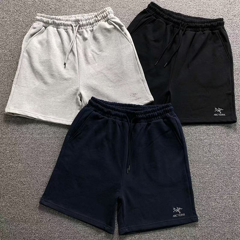 ARC'TERYX SHORTS 3203203403（im 170cm 60kg i wear size L in the phot）