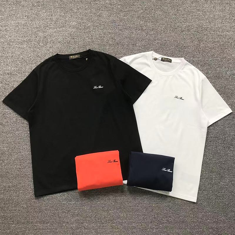 LORO PIANA T-SHIRT 4208180201（im 170cm 60kg i wear size XL in the phot）