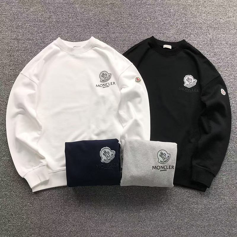 MONCLER HOODIE 5103117147（im 170cm 60kg i wear size M in the phot）