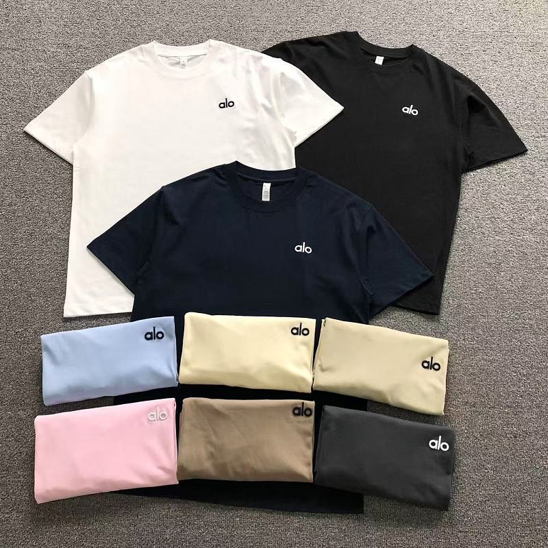 ALO T-SHIRT 3205270817（im 170cm 60kg i wear size S in the phot）