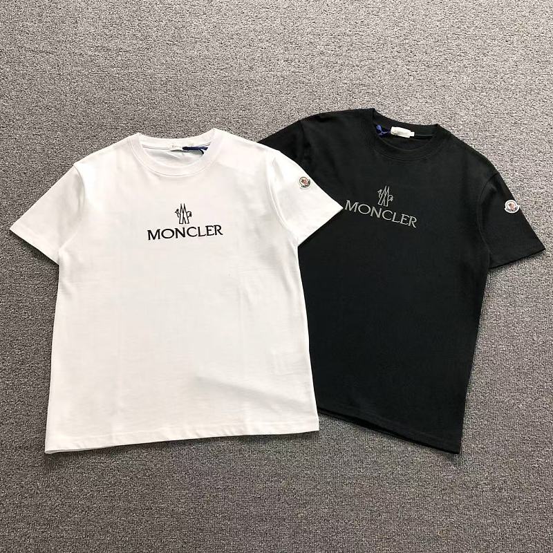 MONCLER T-SHIRT 12830215（im 170cm 60kg i wear size S in the phot）