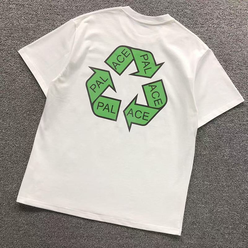 PALACE T-SHIRT 3112221521（im 170cm 60kg i wear size M in the phot）