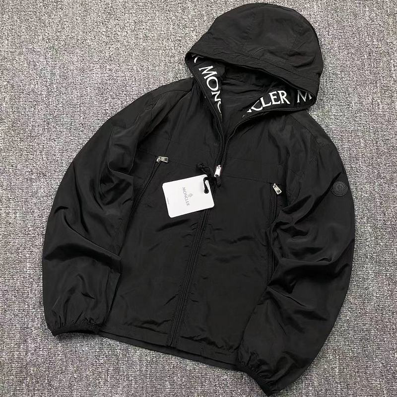 MONCLER JACKET 372307