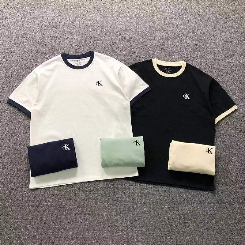 CALVIN KLEIN T-SHIRT 2203265101（im 170cm 60kg i wear size M in the phot）