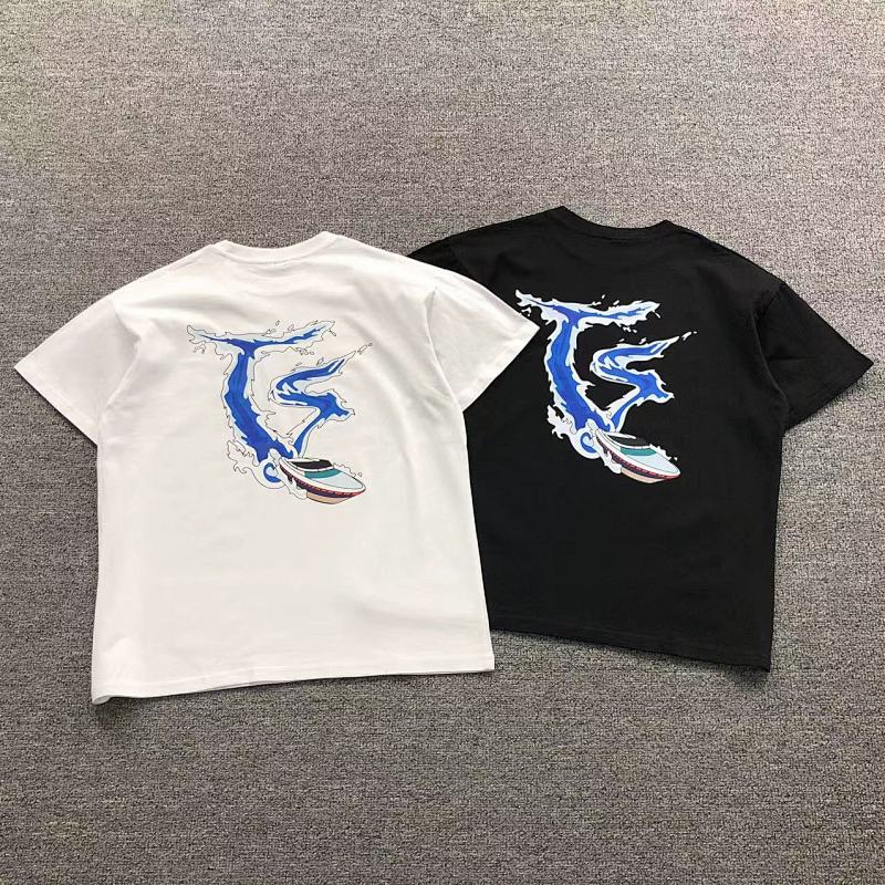 TRAPSTAR T-SHIRT 411184763（im 170cm 57kg i wear size S in the phot）