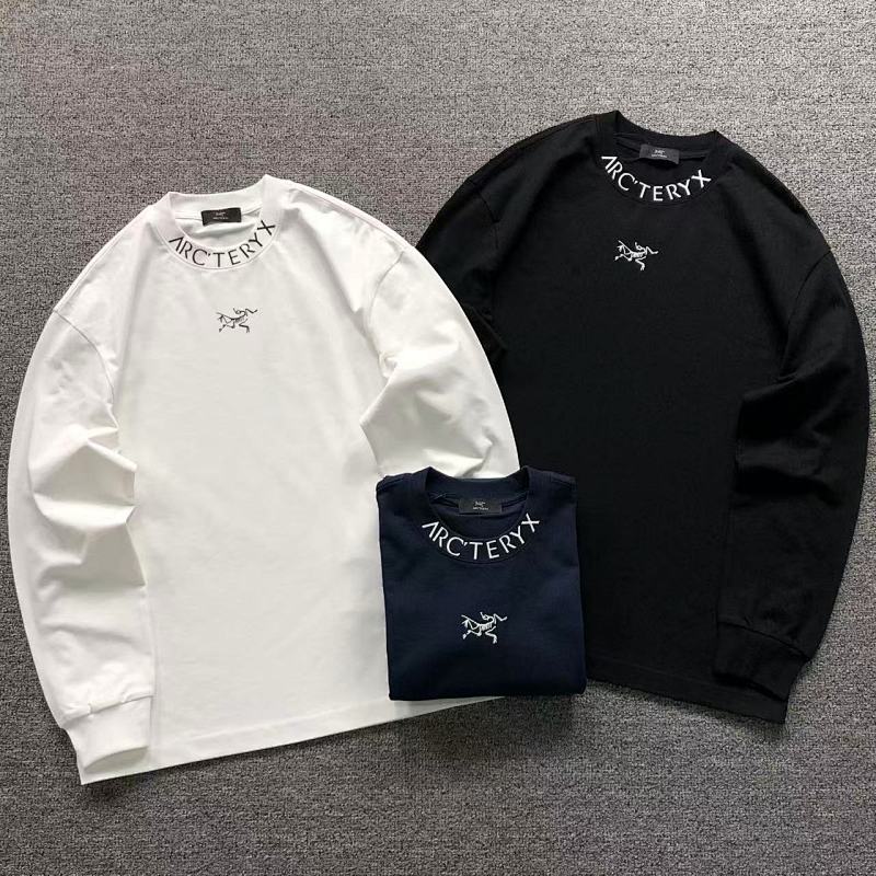 ARC'TERYX LONG SLEEVED 3109020821（im 170cm 60kg i wear size M in the phot）