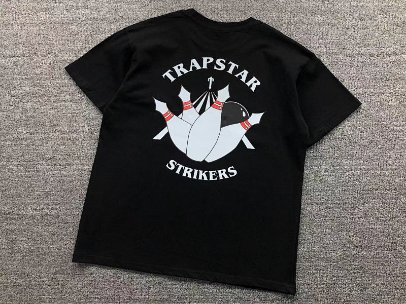 TRAPSTAR T-SHIRT 41183263（im 170cm 57kg i wear size S in the phot）