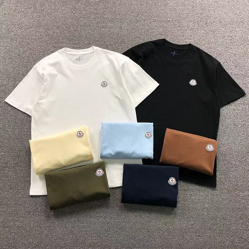 MONCLER T-SHIRT 2203074001（im 170cm 60kg i wear size XL in the phot）