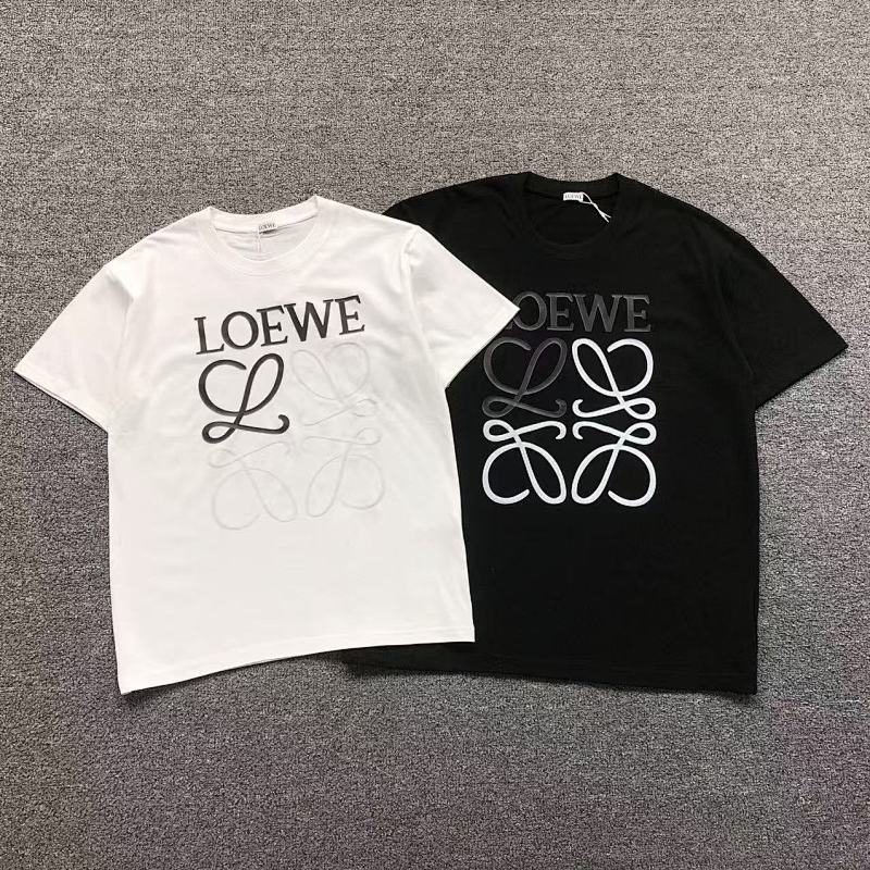 LOEWE T-SHIRT 4111063401（im 170cm 60kg i wear size XL in the phot）