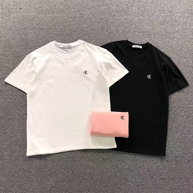 CALVIN KLEIN T-SHIRT 219222601（im 170cm 60kg i wear size M in the phot）