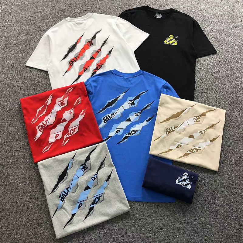PALACE T-SHIRT 3207161102（im 170cm 60kg i wear size M in the phot）