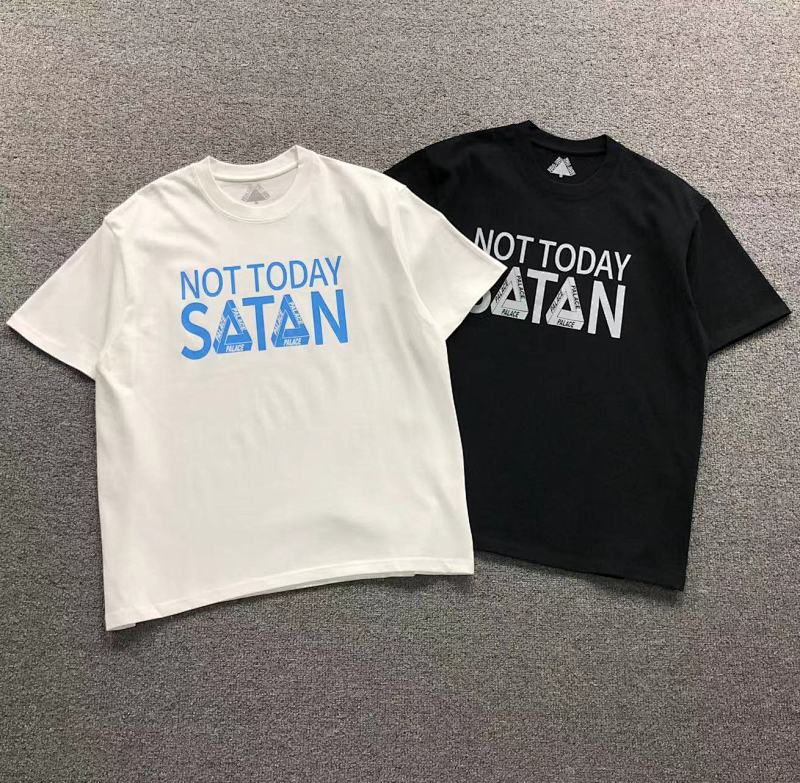 PALACE T-SHIRT 521931164（im 170cm 60kg i wear size M in the phot）