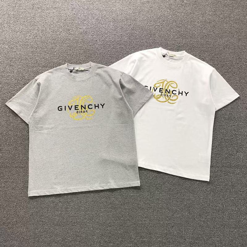 GIVENCHY T-SHIRT 41080216133（im 170cm 60kg i wear size XL in the phot）