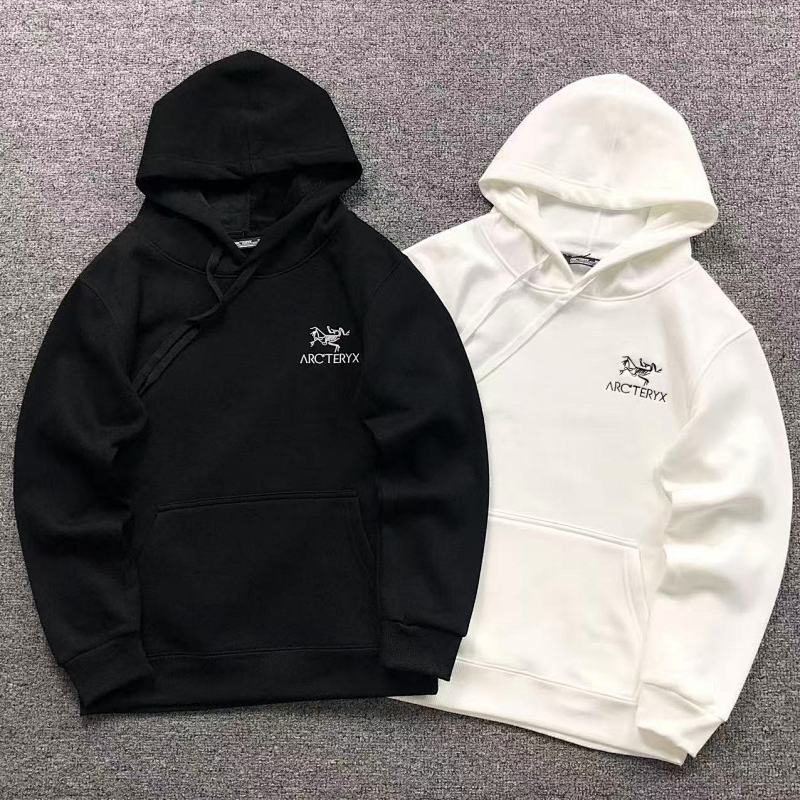 ARC'TERYX HOODIE 2112062501（im 170cm 60kg i wear size M in the phot）