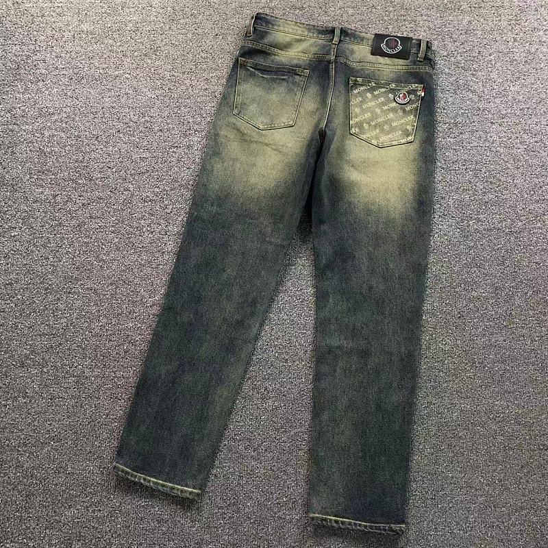 MONCLER TROUSRES 2207080501（im 170cm 60kg i wear size 33 in the phot）