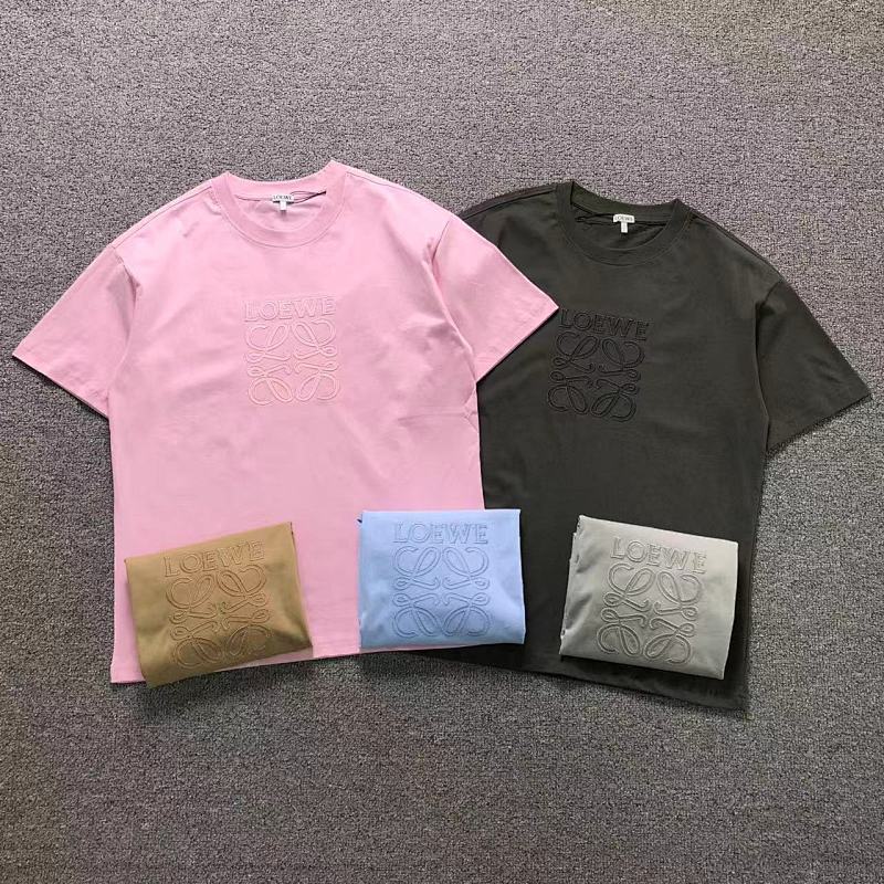 LOEWE T-SHIRT 1112291330（im 170cm 60kg i wear size M in the phot）