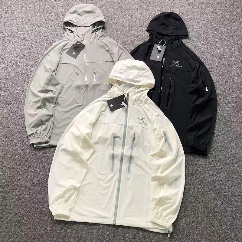 ARC'TERYX SUNSCREEN CLOTHING 3205200604（im 170cm 60kg i wear size 2XL in the phot）