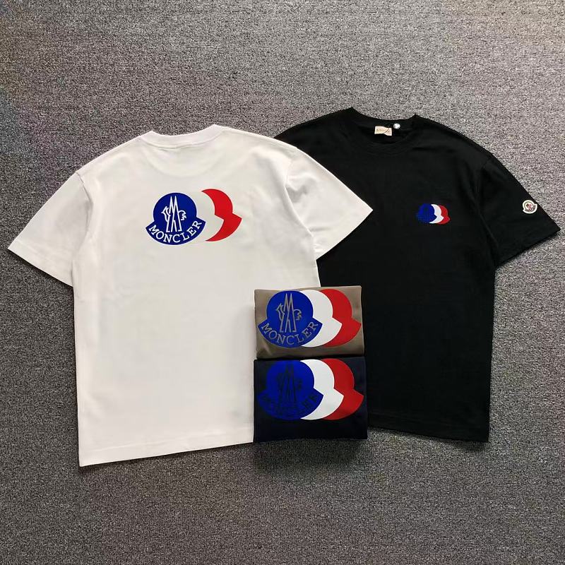 MONCLER T-SHIRT 5252518147（im 170cm 60kg i wear size M in the phot）