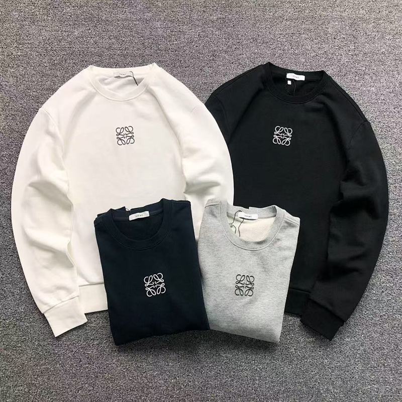 LOEWE HOODIE 217011001 （im 170cm 60kg i wear size M in the phot）