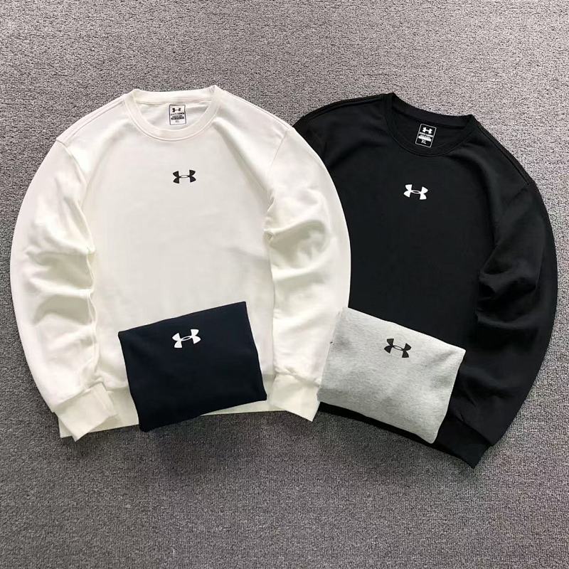 UNDER ARMOUR HOODIE 3107042204（im 170cm 60kg i wear size XL in the phot）