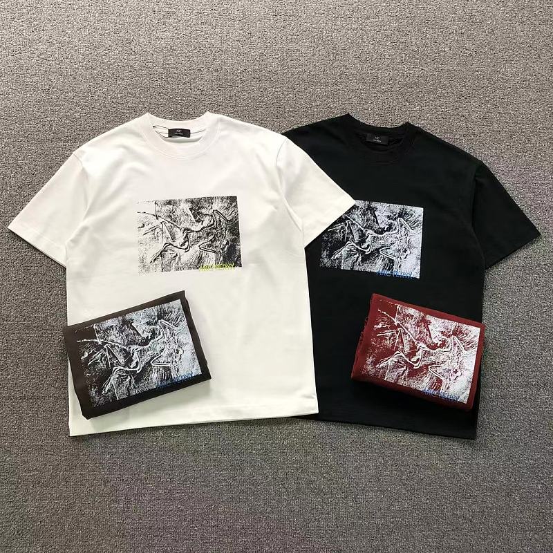 ARC'TERYX T-SHIRT 5241651147（im 170cm 60kg i wear size M in the phot）
