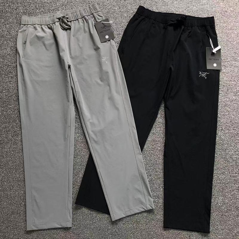 ARC'TERYX TROUSERS 3205201404（im 170cm 60kg i wear size 2XL in the phot）