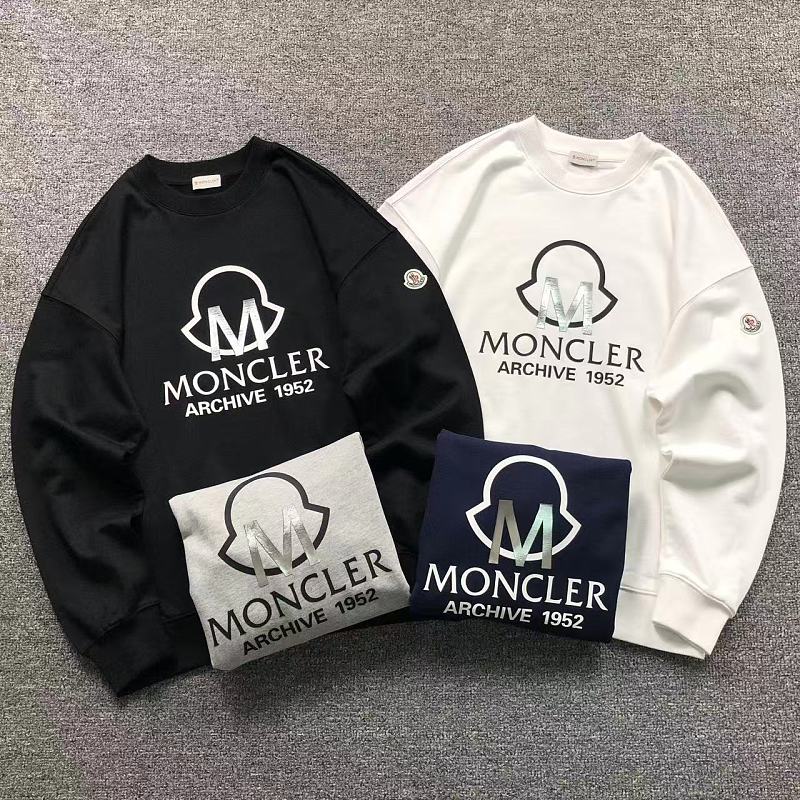 MONCLER HOODIE 5110806147（im 170cm 60kg i wear size M in the phot）