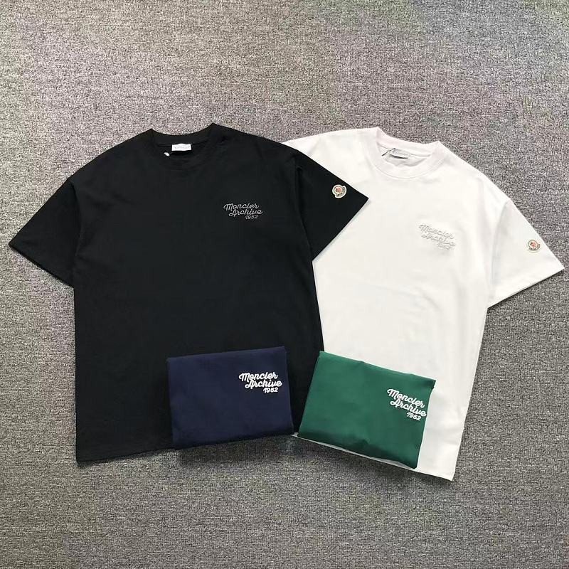 MONCLER T-SHIRT 3112130901（im 170cm 60kg i wear size S in the phot）