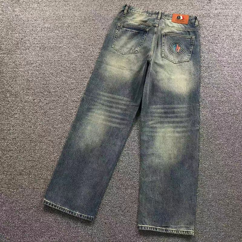 MONCLER TROUSRES 2207080401（im 170cm 60kg i wear size 33 in the phot）