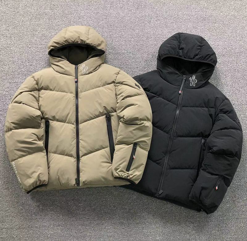 MONCLER DOWN JACKETS 3108202415（im 170cm 60kg i wear size 2 in the phot）